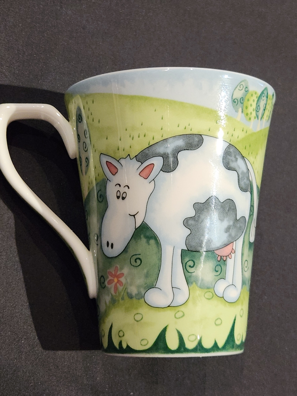 Saint James 1363 Cow Handbook 10 oz. Fine China Coffee Mug Cup